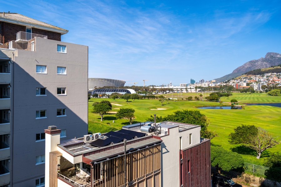 2 Bedroom Property for Sale in Mouille Point Western Cape